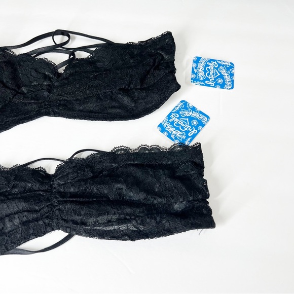 Intimately FREE PEOPLE LACE ESSENTIALS black Bralette set NWT Small new - Picture 2 of 6